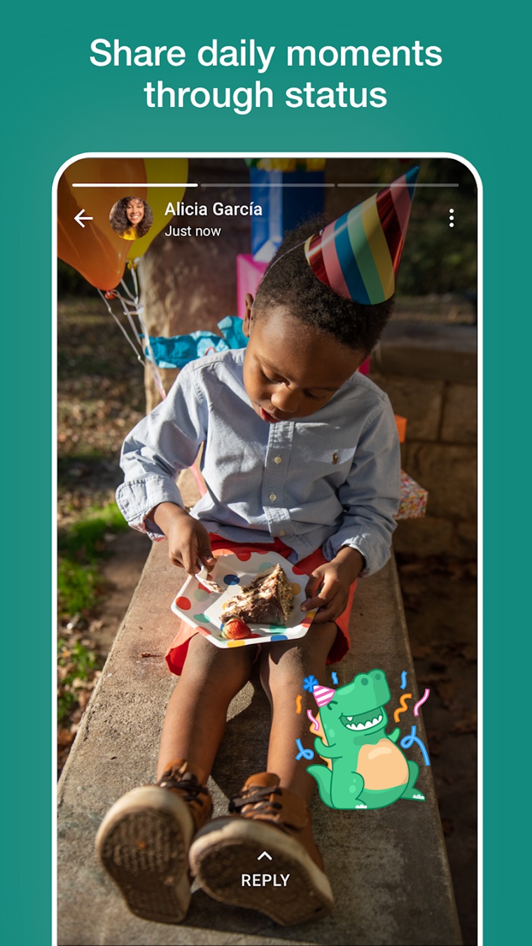 Whatsapp status feature